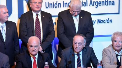La UIA alertó por una extensa recesión y por las tasas altas