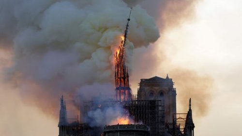 El fuego que arrasó 800 años de historia