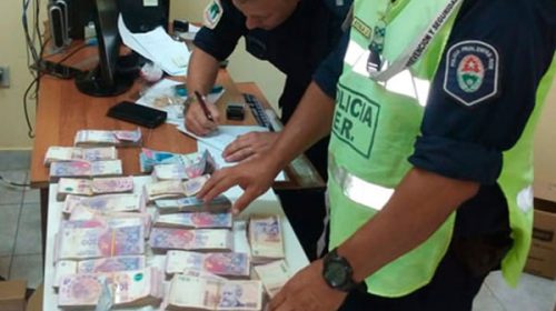 Paso Cerrito: Incautaron 1.360.000 pesos que eran trasladados en una camioneta por ciudadanos chinos