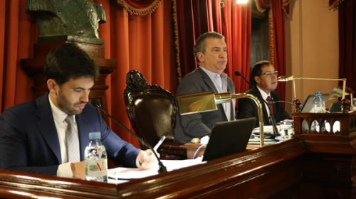 En Diputados hubo críticas a Carrió y se volvieron a cruzar Urribarri y Viola