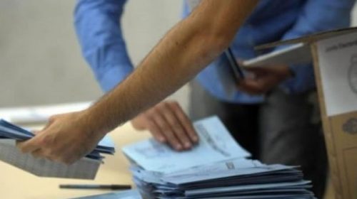 El PJ irá a la Justicia por la prohibición de listas colectoras que decretó la Casa Rosada
