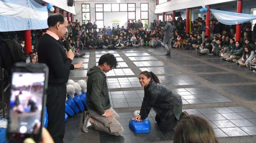 Las 28 escuelas agrotécnicas entrerrianas recibieron desfibriladores