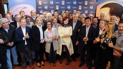 Cristina volvió al PJ y advirtió que se necesitará una amplia coalición para gobernar