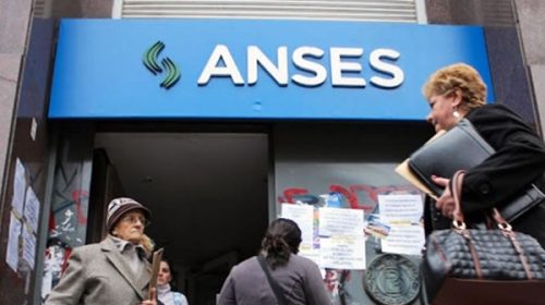 Explotó la demanda de los créditos Anses y el sistema de turnos está al límite