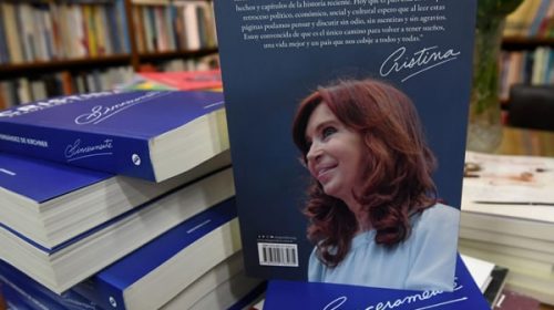 Los libros políticos salvaron los números de la Feria del Libro Los libros políticos salvaron los números de la Feria del Libro