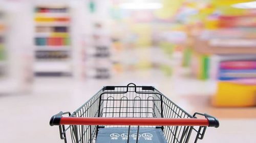 El 96% de los argentinos redujo o abandonó la compra de algún bien