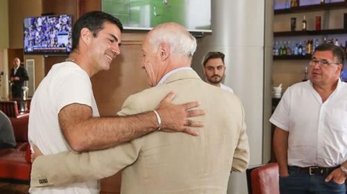 Urtubey y Lavagna exploran un acuerdo para salvar la avenida del medio