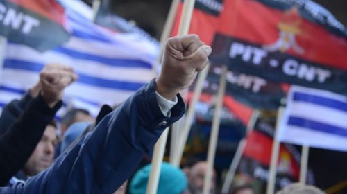 Llaman a huelga general en Uruguay en defensa de la negociación colectiva