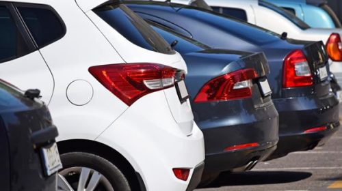 Autos en la pendiente: caen los planes de ahorro y se moderan las ventas con los descuentos del Gobierno