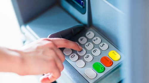 Los bancos anunciaron otro aumento en las comisiones