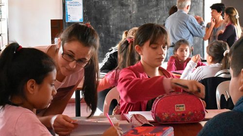 Más de 5.000 gurises entrerrianos asisten al programa Educando en Movimiento del Instituto Becario