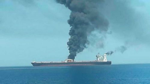 Sube el precio del petróleo tras un “incidente” con dos barcos en el Golfo de Omán