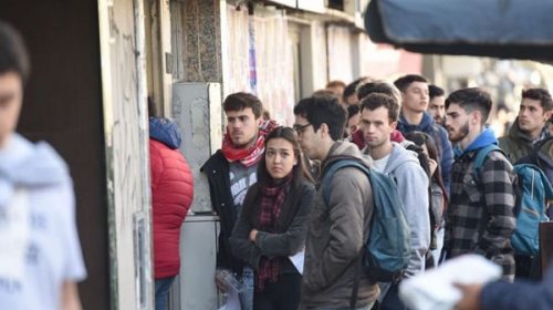 El FMI prevé desempleo de dos dígitos hasta 2021