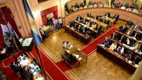 Diputados está convocado a sesionar este martes