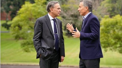 Tras sumar a Pichetto, el Gobierno espera guiño de boletas cortas en las provincias Tras sumar a Pichetto, el Gobierno espera guiño de boletas cortas en las provincias