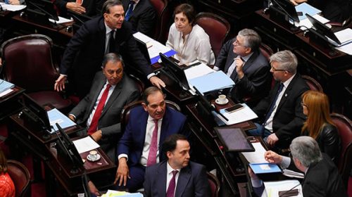Los senadores del PJ definen el nuevo jefe de la bancada