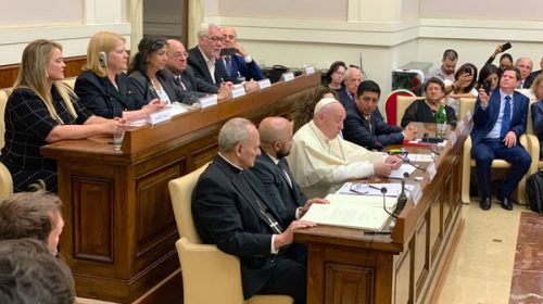 El Papa cuestionó el uso indebido de la Justicia: “Mina procesos políticos emergentes”