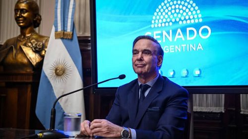 Pichetto: “Éste es el camino” porque “nunca es bueno volver al pasado”