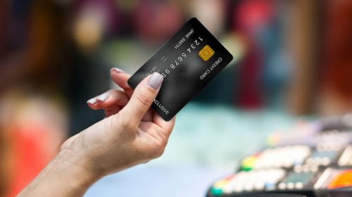 Un dato que alarma: 37% de los argentinos paga sólo el mínimo de la tarjeta de crédito