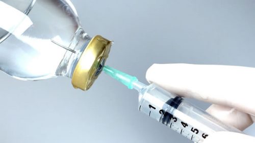 Llegan a las provincias las vacunas Covishield que arribaron de India