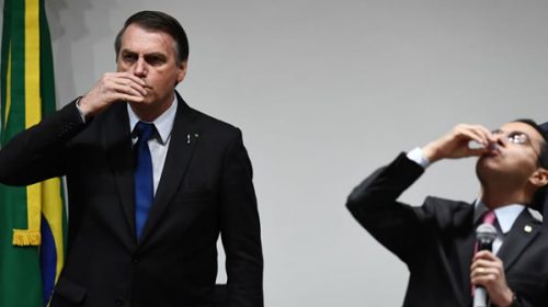 El presidente de Brasil participó de un culto religioso en el Congreso