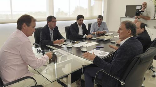Productores arandaneros valoraron el impulso de Bordet al aeropuerto binacional en Concordia