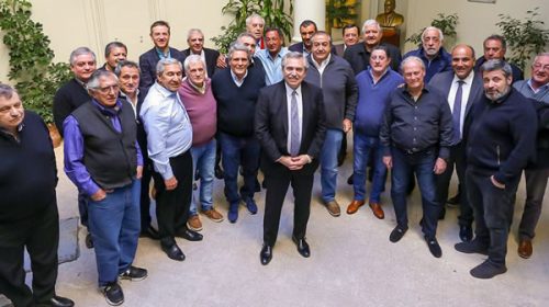 Alberto F. consiguió el apoyo de los gremios y vuelve a Córdoba