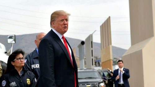 Trump ya tiene fondos para el muro fronterizo con México