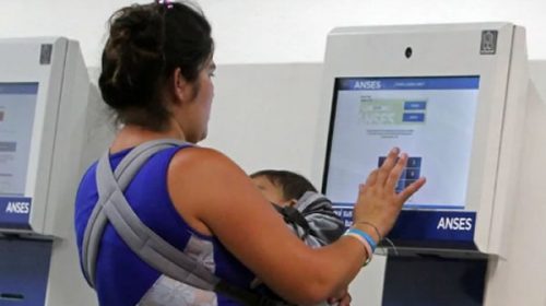 Extienden hasta fin de año un requisito indispensable para cobrar la Asignación Universal por Hijo