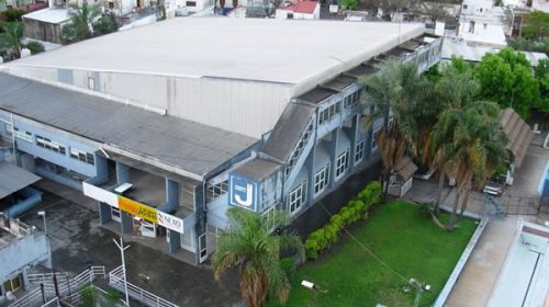 Por la ola de frío, club entrerriano abre sus puertas para albergar a personas en situación de calle