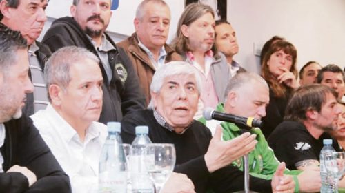 Gremios desisten de protestas para privar a Macri de argumentos
