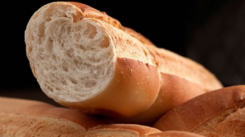 El consumo de pan se redujo 15 kilos por persona en tres años