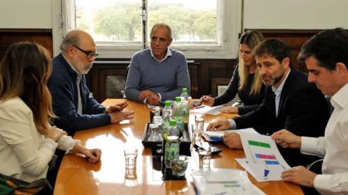 El Gobierno negocia con provincias que reclaman pago de u$s 1500 millones por el Fondo Sojero