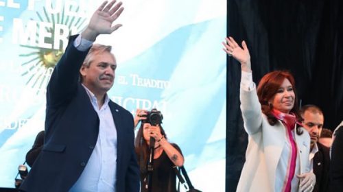Alberto y Cristina Fernández cierran la campaña en Rosario