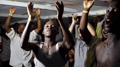 Los migrantes del Open Arms desembarcaron en la isla italiana de Lampedusa