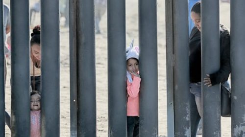 Tras presión de EEUU, México batió récord de deportaciones de centroamericanos