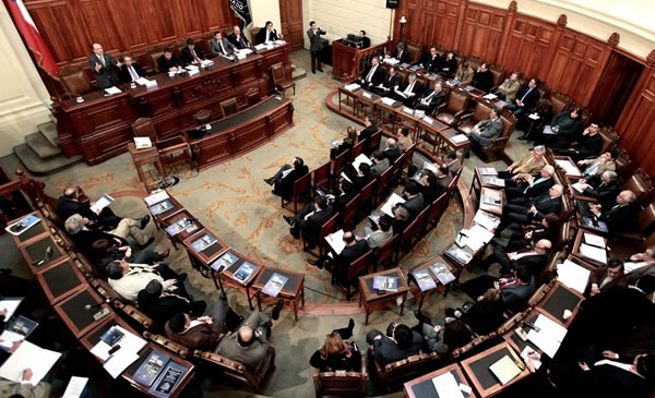 La propuesta de una nueva Constitución chilena quedó lista para el plebiscito
