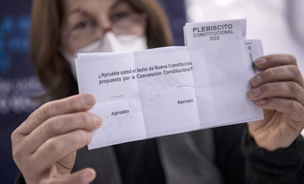 La derecha chilena anticipó su respaldo al nuevo texto constitucional