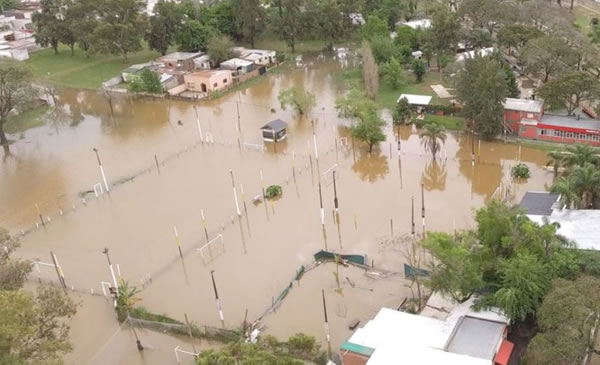 La Municipalidad de Concordia refuerza los operativos de atención a las familias desplazadas por el río Uruguay